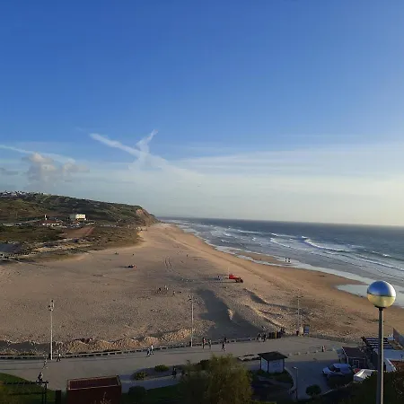 Az Beach House * Praia da Lourinha