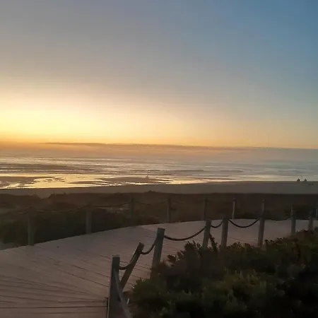 Az Beach House Villa Praia da Lourinha