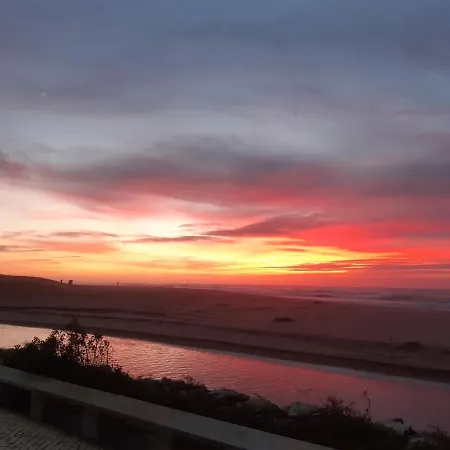 Az Beach House