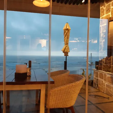 Az Beach House Villa